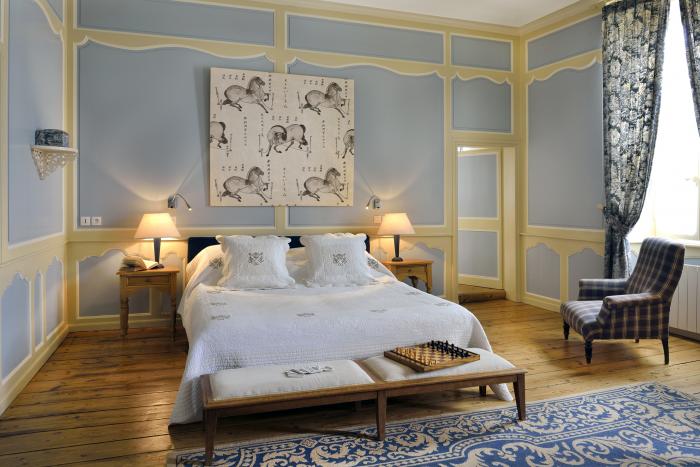 Chambre Familiale 2 adultes, 2 enfants Chambre Familiale 2 adultes, 2 enfants