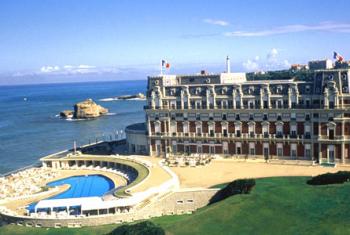 biarritz-se-devoile