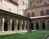 cloitre-de-la-cathedrale-du-puy-en-velay le-puy-en-velay