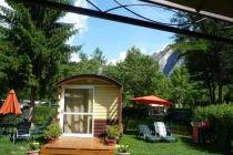 camping-a-la-rencontre-du-soleil le-bourg-d-oisans