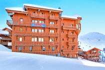 hotel-les-balcons-village macot-la-plagne