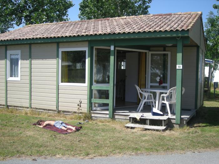 chalet + terrasse couverte 2 chambres