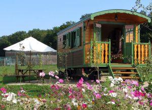 Roulotte-gîte pour 4 à 5 personnes 