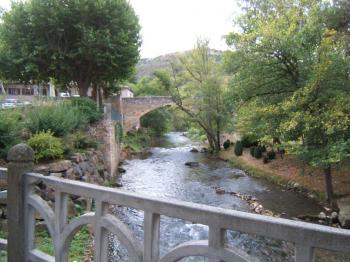 visite-de-la-ville-d-alet-les-bains