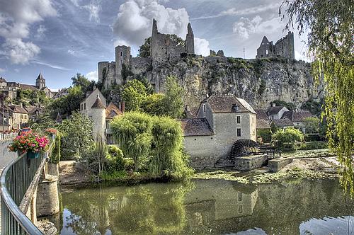 decouverte-du-hameau-de-lussais-par-la-rive-gauche-de-l-anglin