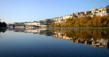 avignon-au-fils-du-rhone