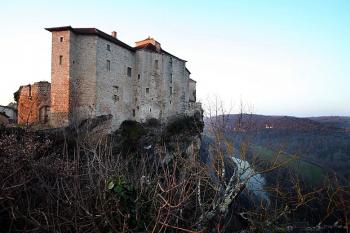 chateau-de-bruniquel