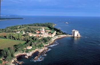 decouvrir-l-ile-de-saint-honorat