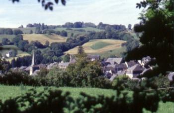 egliseneuve-d-entraigues-la-maison-des-fromages-d-auvergne