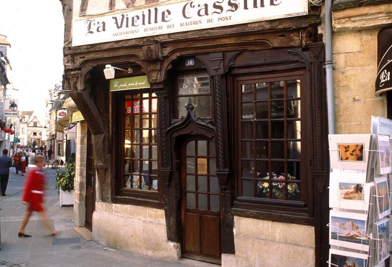 decouvrir-le-vieux-compiegne