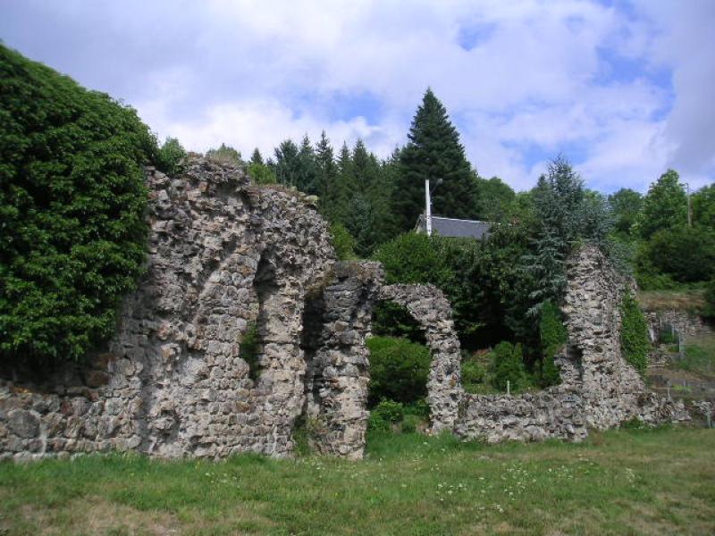 les-ruines-de-feniers