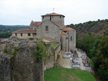 confolens-cite-medievale