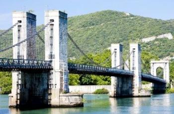 decouvrir-le-pont-de-robinet