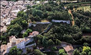 les-portes-et-les-remparts-a-donzere