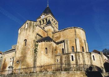 l-eglise-st-hilarion-de-duravel-et-sa-crypte