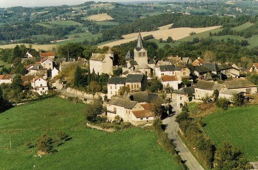 du-bourg-au-bourg-par-le-tour-de-bissergues