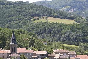 visite-du-village-de-gilhoc-sur-ormeze