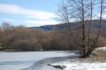 le-lac-des-moines-au-mayet-de-montagne