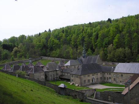 architecture-religieuse-au-pays-de-lhuis-et-izieu