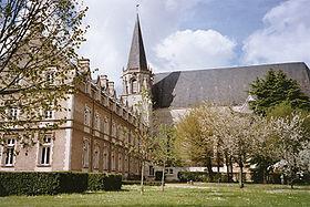 decouvrir-l-abbaye-saint-martin-de-liguge