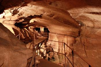 la-grotte-des-planches