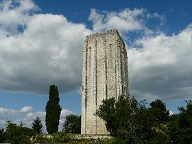 decouvrir-la-tour-carree