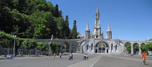 une-journee-a-lourdes