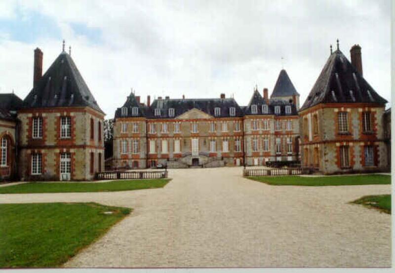 le-chateau-de-montmirail