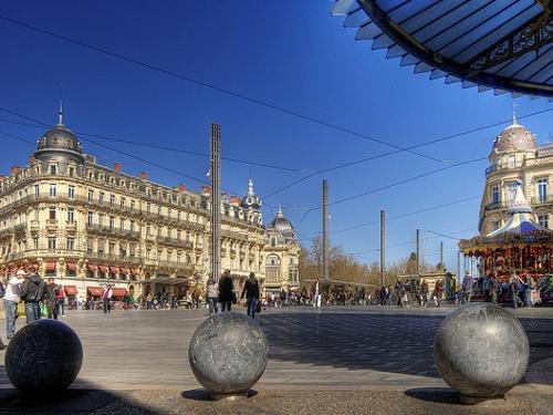 Jours 2 : Place de la Comédie Montpellier <