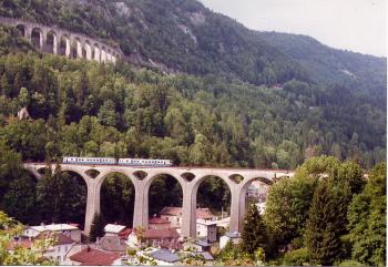 les-celebres-viaducs-de-morez