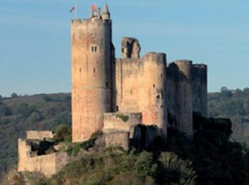 la-forteresse-royale-de-najac