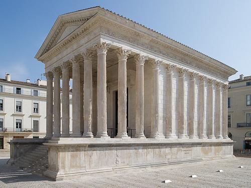 Jour 1 : La Maison Carrée de Nimes <