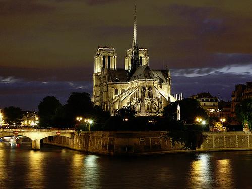 Jour 1 : Notre Dame de Paris <
