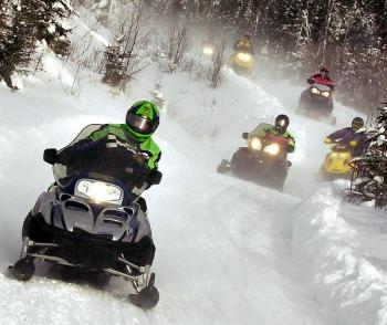 decouvrir-risoul-en-moto-neige