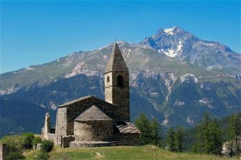 prieure-fortifie-du-tortoir