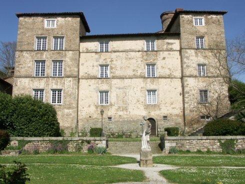 decouvrir-le-chateau-de-malval