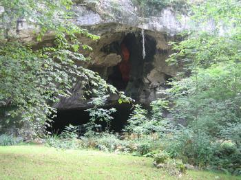 decouverte-des-grottes-de-sare