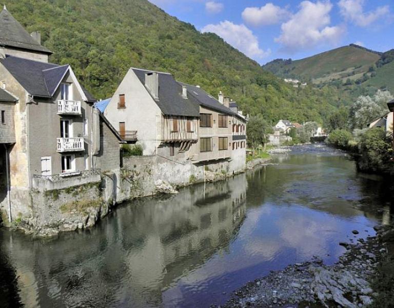 visite-du-village-de-sarrancolin