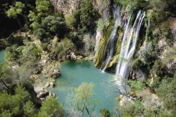 visite-de-sillans-la-cascade