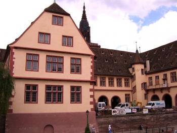 le-musee-de-l-oeuvre-notre-dame-a-strasbourg