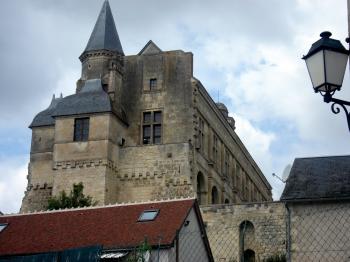 le-chateau-du-grand-pressigny le-chateau-du-grand-pressigny