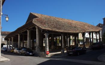 les-halles-du-xviieme-siecle